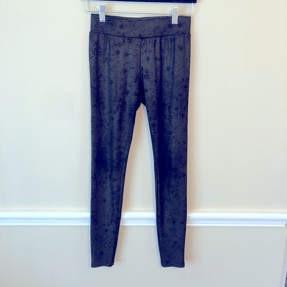 Guess LA Workout Ankle Leggings Black Gray